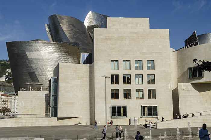 Vizcaya - Bilbao - museo Guggenheim 09.jpg